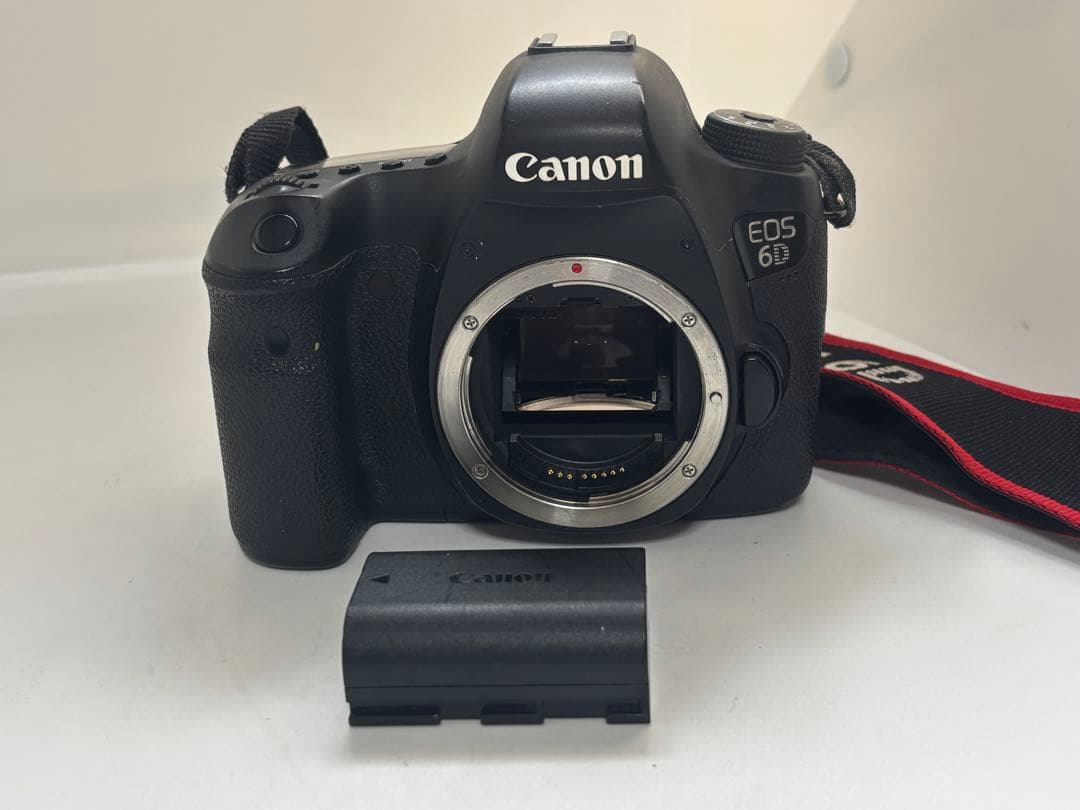 【良品】Canon キヤノン EOS 6D ボディ