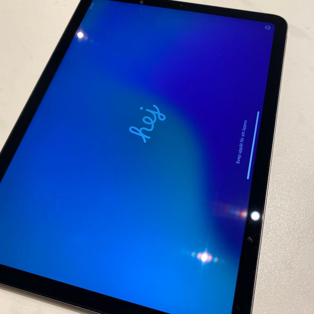 iPad Air 第4世代 64GB Wi-Fiモデル スペースグレ