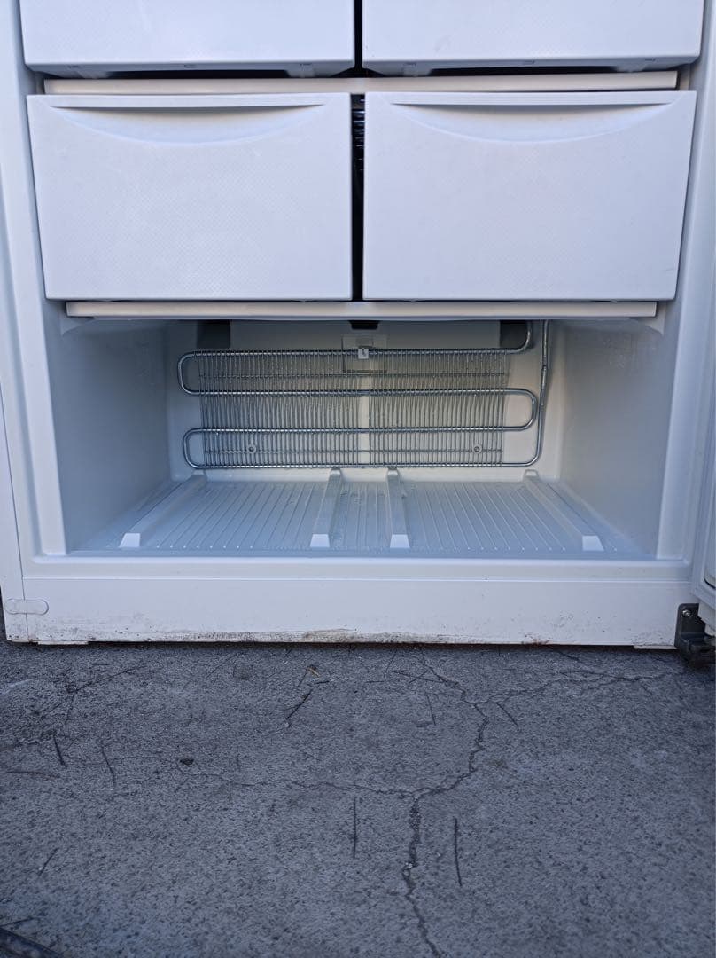 八6757【配送設置料金込み】DAIREI 冷凍庫 472L SD-521