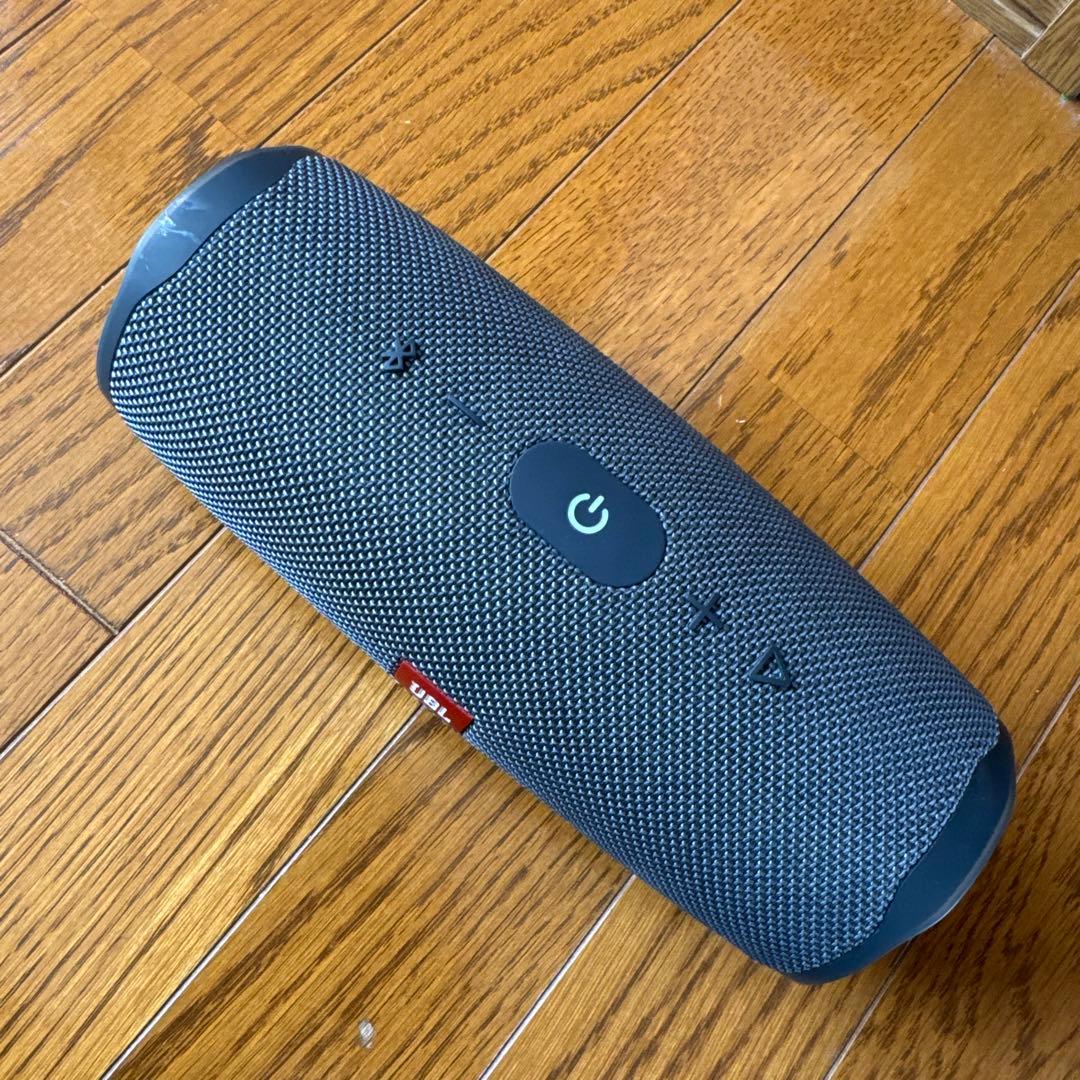 【最終値下】JBL CHARGE ESSENTIAL 2