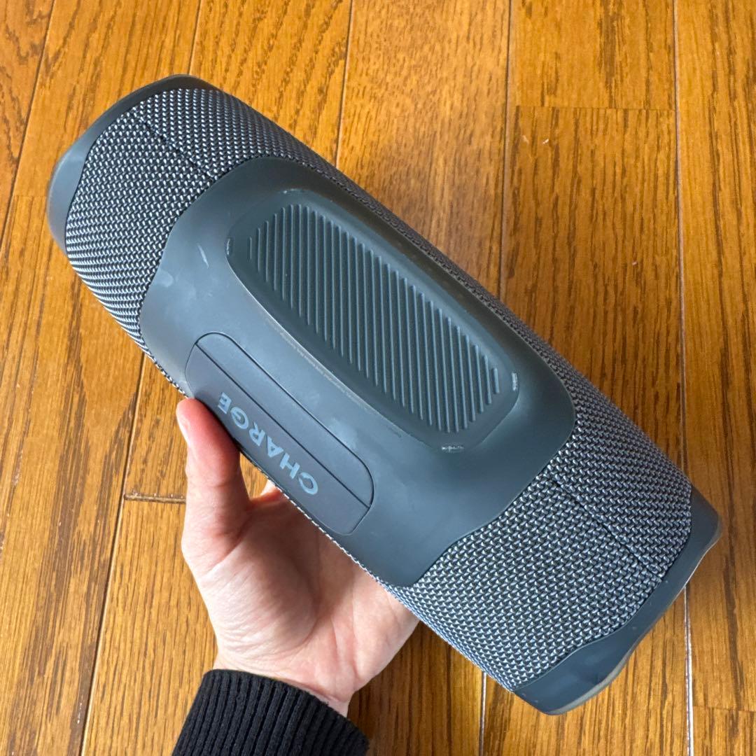 【最終値下】JBL CHARGE ESSENTIAL 2
