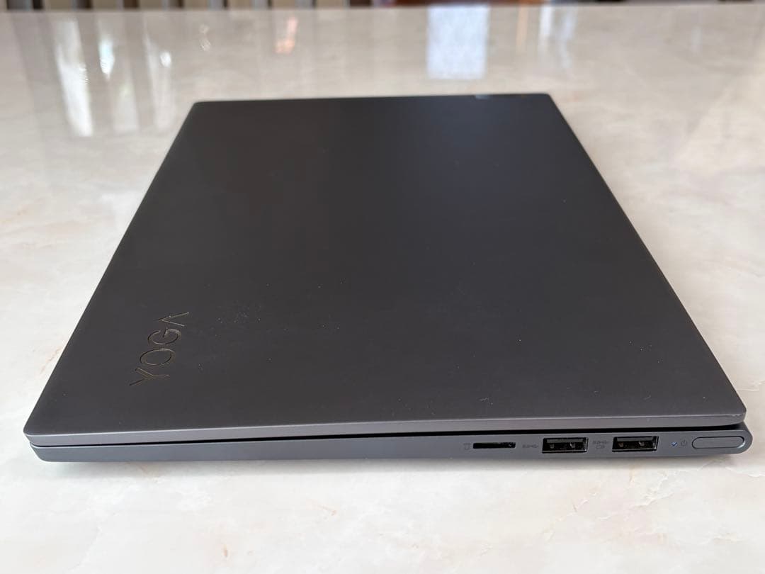 Lenovo Yoga Slim 750i Core i5搭載