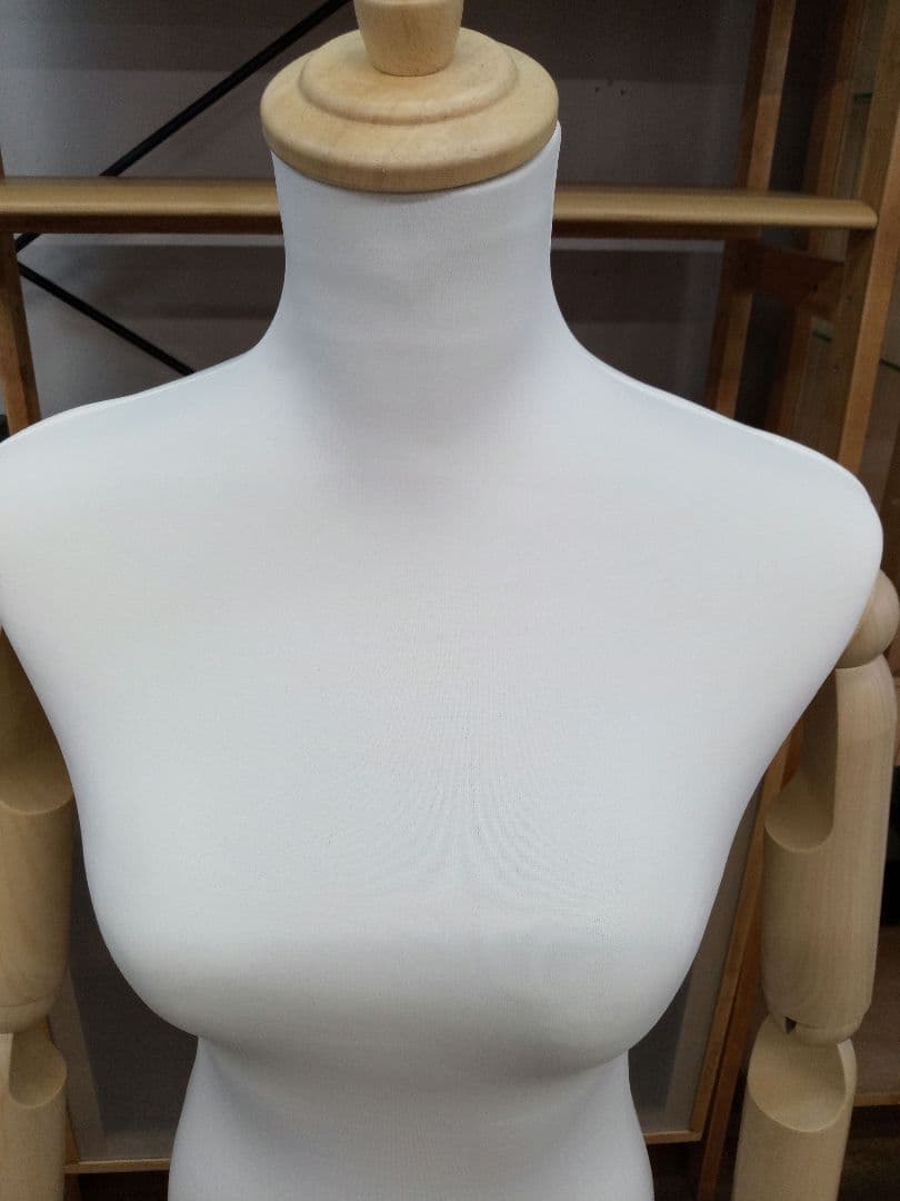 トルソー　マネキン　可動式プラスチック腕付き　レディース　布製ボディ