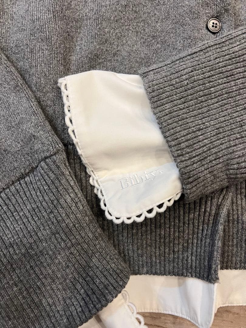 トップス Bibiy. PATTY PILGRIM TOP GRAY