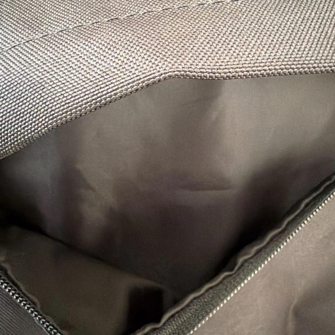 アフタヌーンティー リビング 無重力ファンクションリュック ブラック