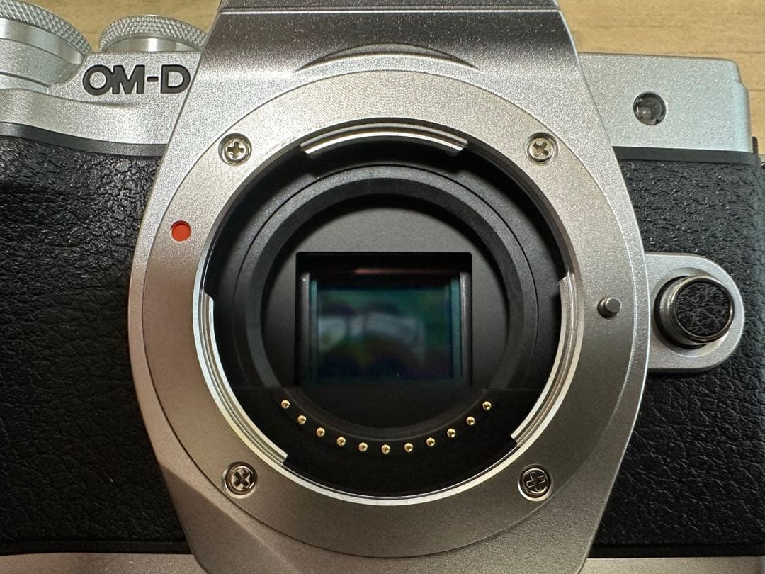 OM-D E-M10 Mark IIIダブルズームキット