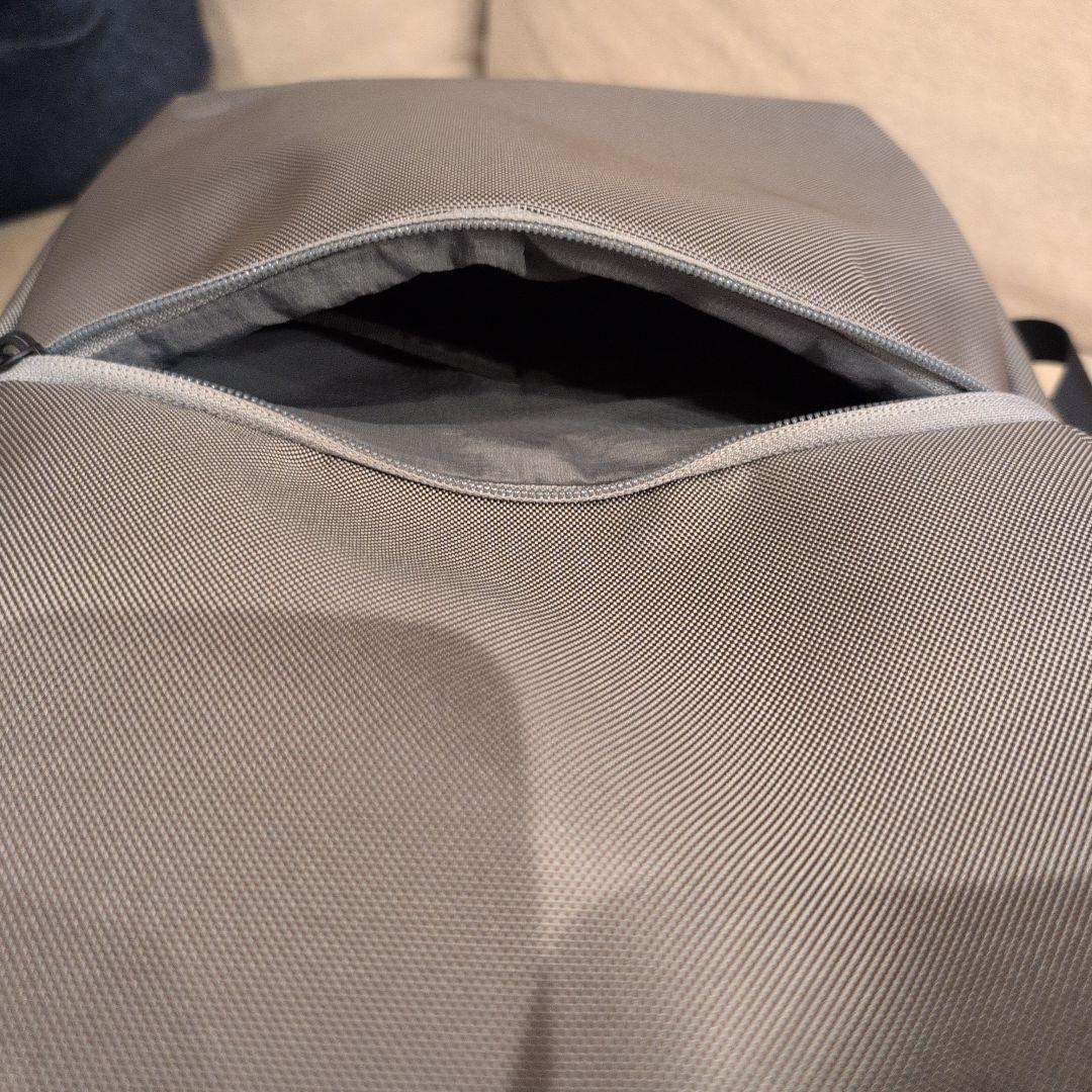 THE NORTH FACE シャトル デイパック スリム