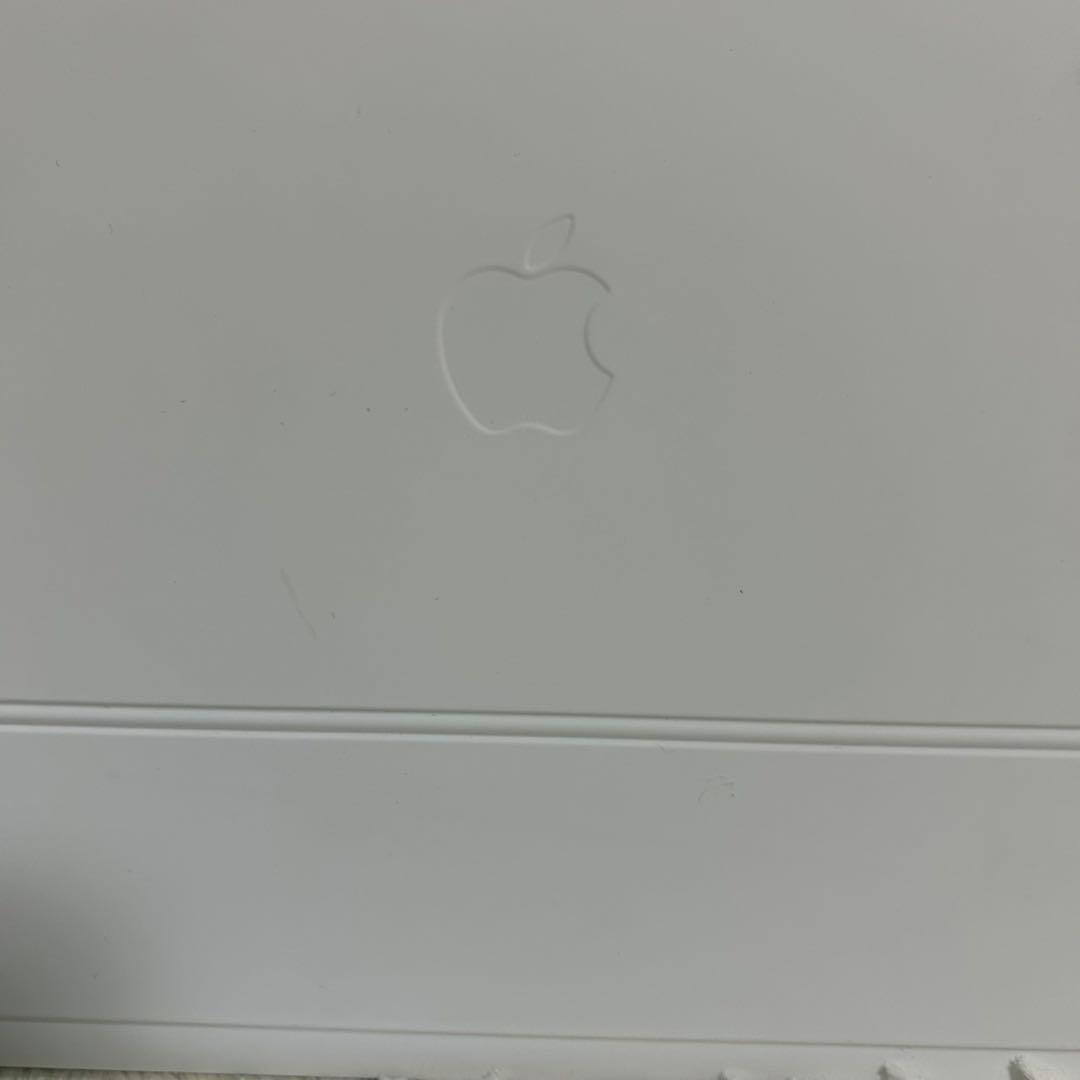 キーボード Apple iPad Magic Keyboard A2261 MJQJ3J/A