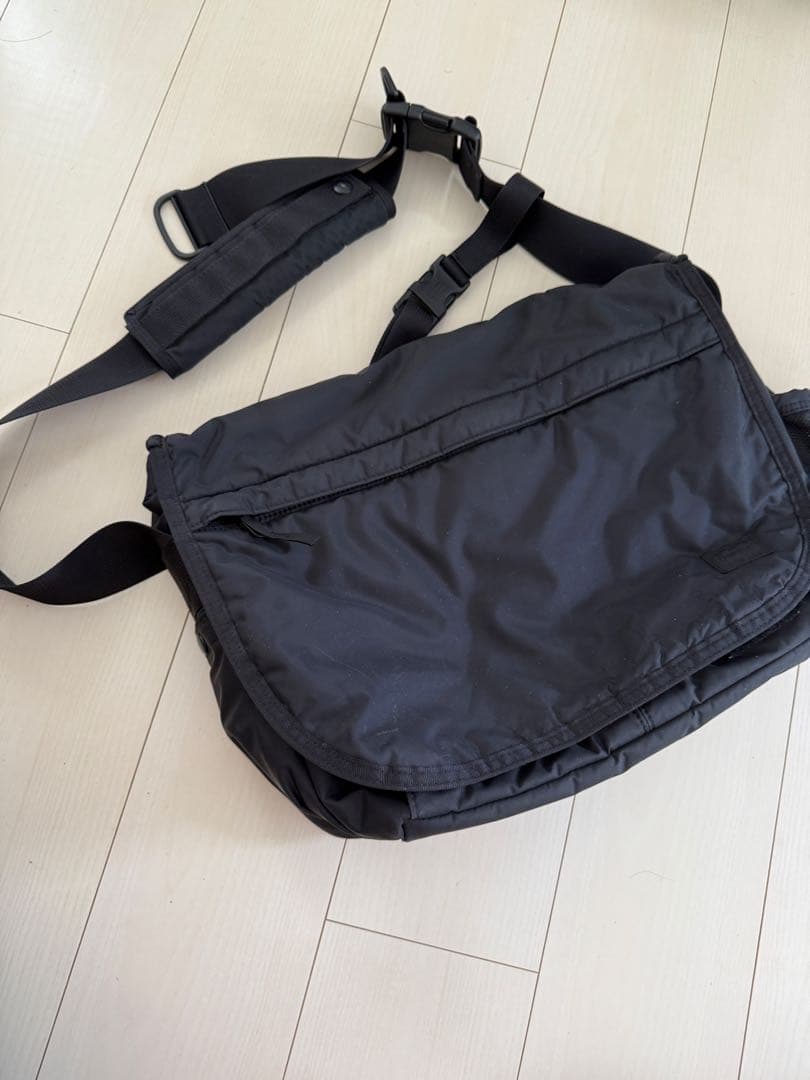 Head Porter BLACK BEAUTY メッセンジャーバッグ ブラック