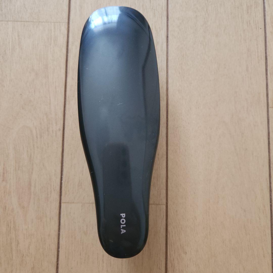 POLA ヘアリフトアップブラシ 黒