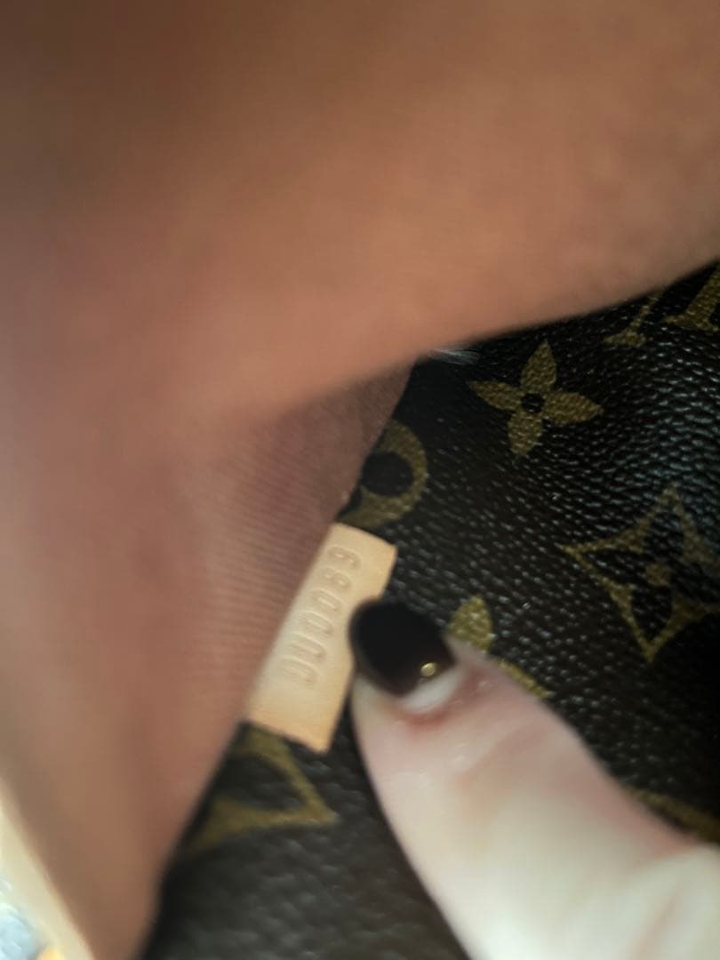 LOUIS VUITTON メッセンジャーボスフォールPM ショルダーバッグ