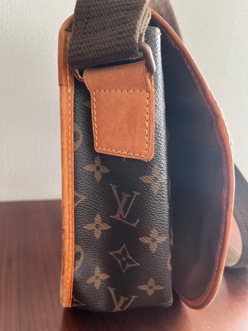 LOUIS VUITTON メッセンジャーボスフォールPM ショルダーバッグ