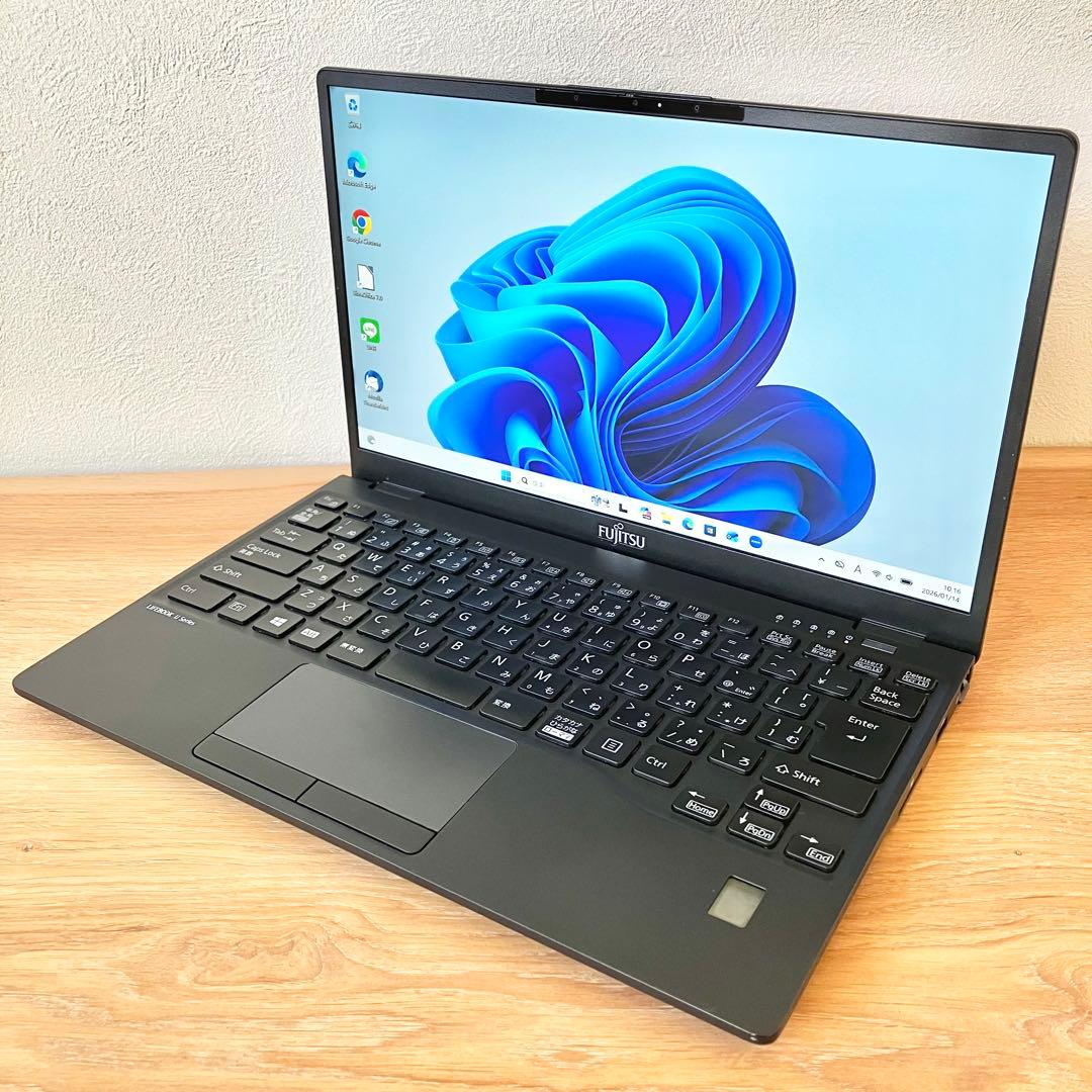 【格安】軽量/SSD/カメラ/オフィス付/Windows11/黒/ノートパソコン