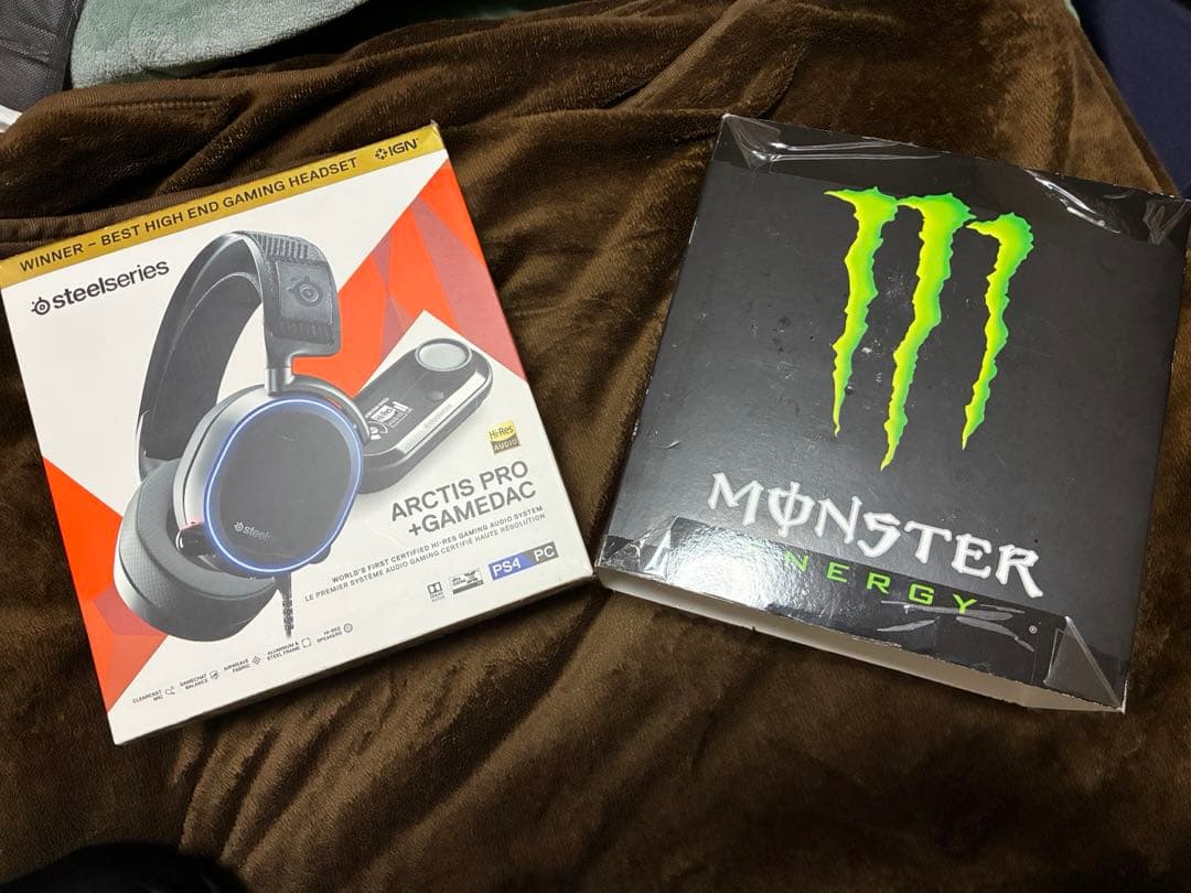 SteelSeriesゲーミングヘッドセット モンスターエナジーコラボ