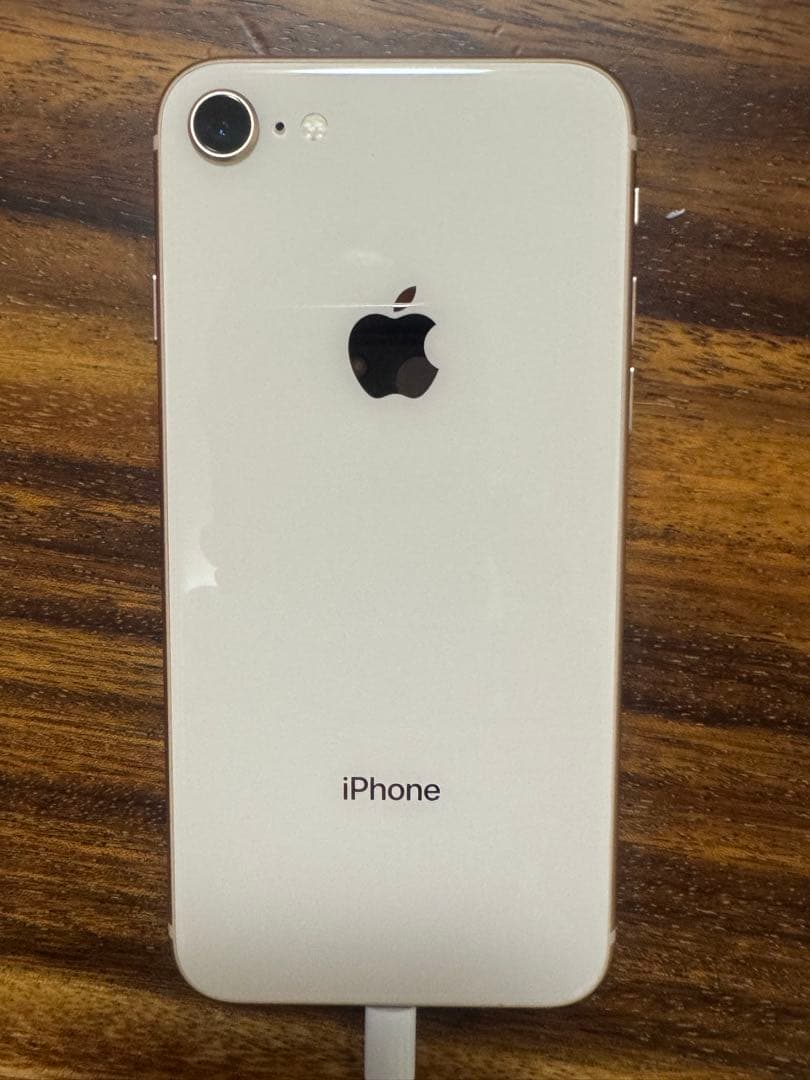 Apple iPhone 8 ゴールド SIMロックなし