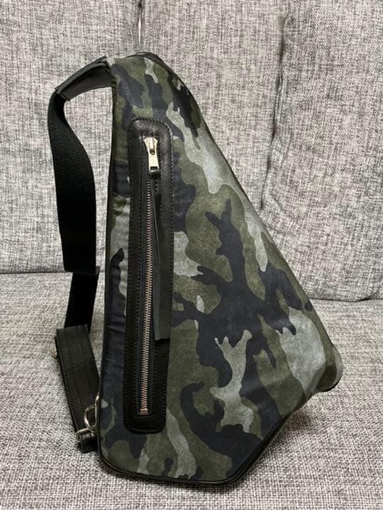 【あく】AKMボディーバックコレクション