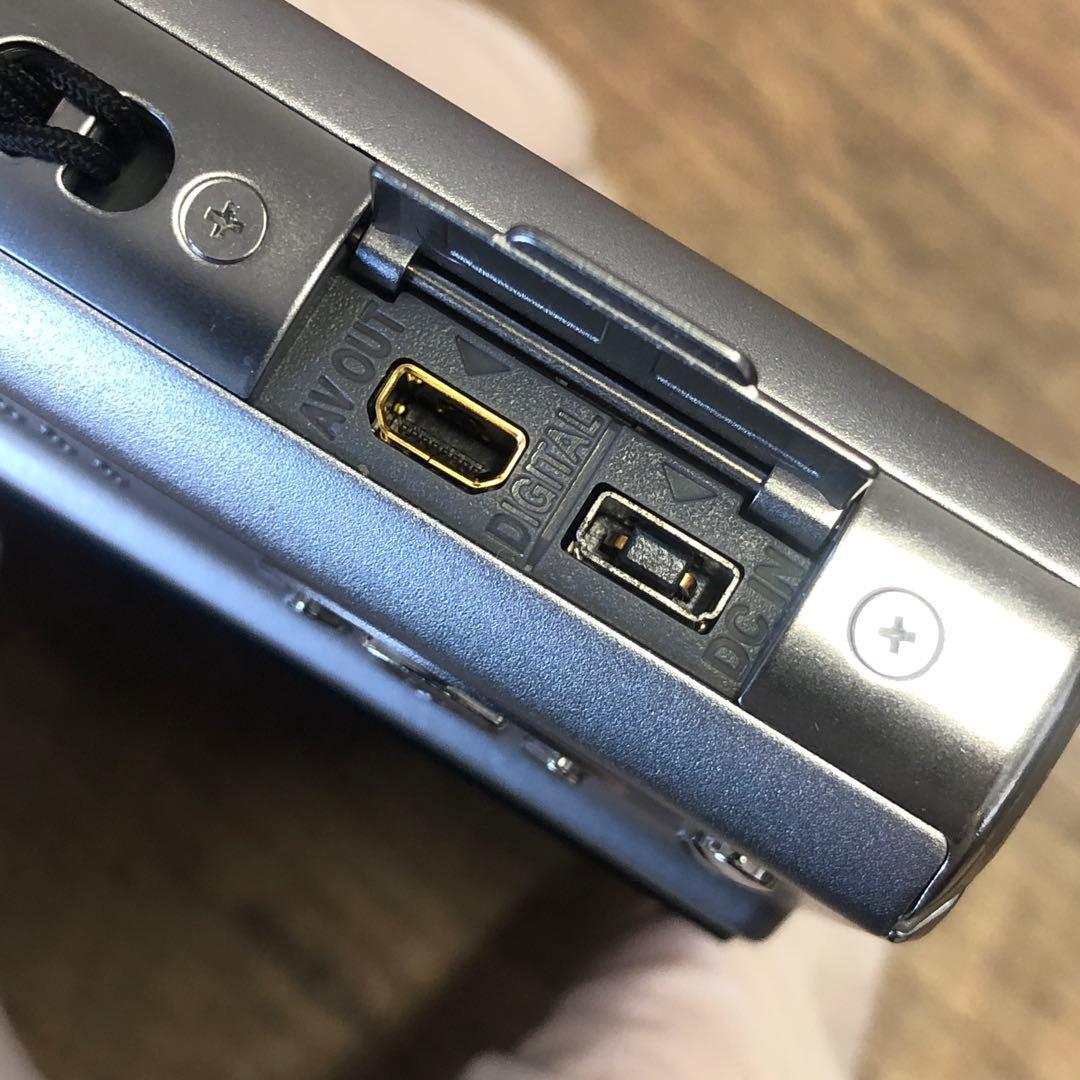 動作確認済 Panasonic LUMIX DMC-FX33 シルバー