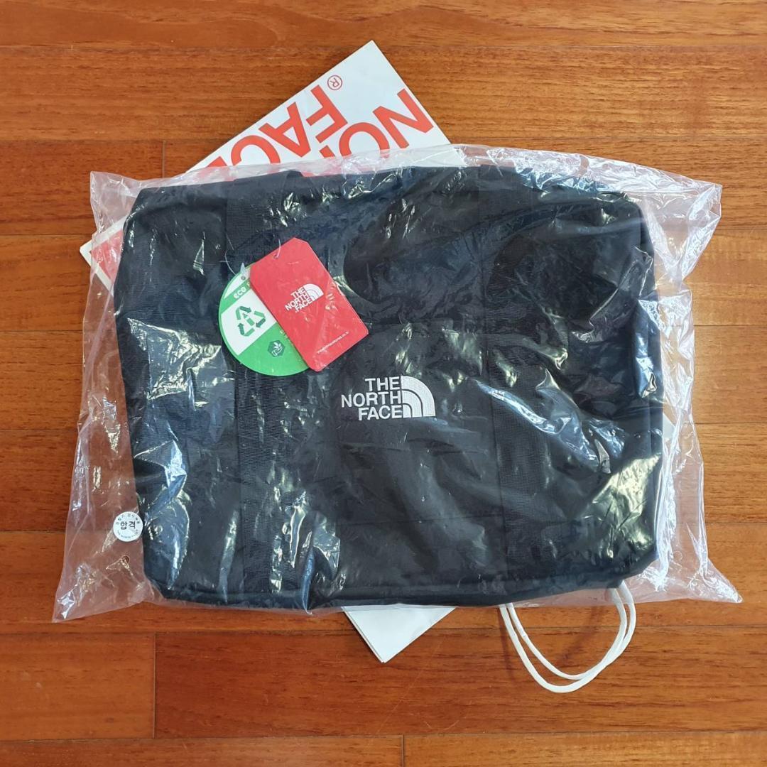 完売！ノースフェイス　ヘリテージ　ボストンバッグ　ショルダーバッグ　黒