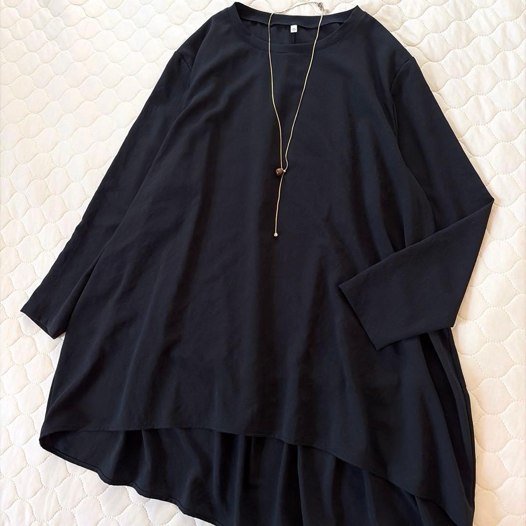 【美品】BEARDSLEY 後ろドレープTブラウス　ブラック　FREEサイズ