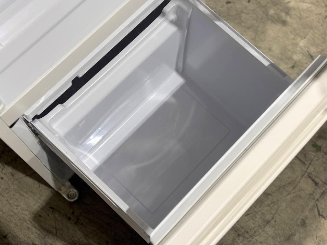 ■AQUA/アクア■ミルク　168L　冷蔵庫　AQR-17K-W　2021年製