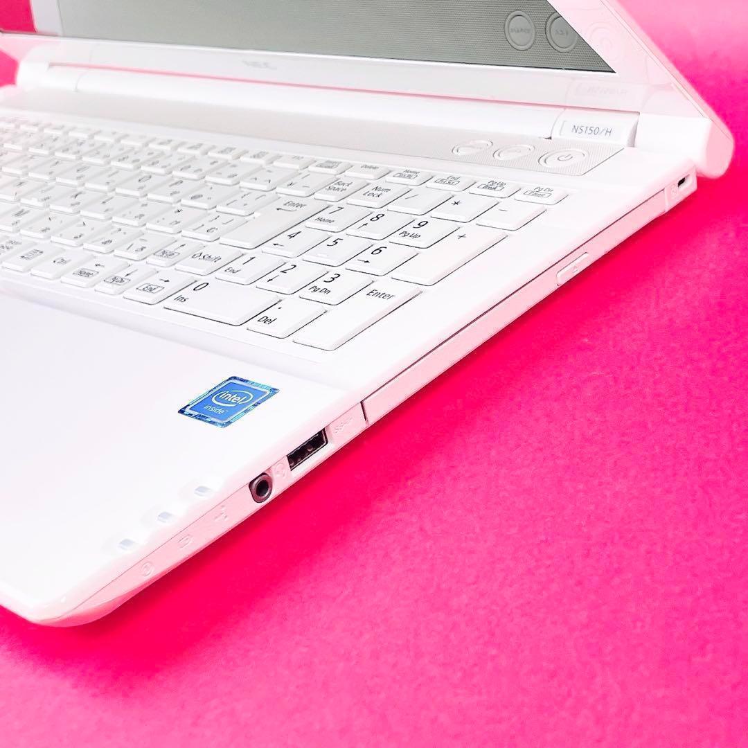 初心者おすすめ❣️可愛い白✨️薄型ノートパソコン✨️大容量1TB✨️カメラ付き事務作業