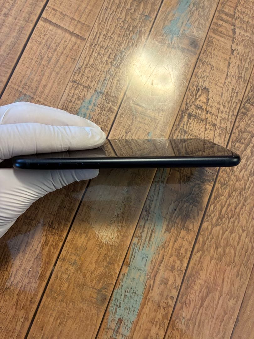 iPhone SE 第3世代 64GB ミッドナイト