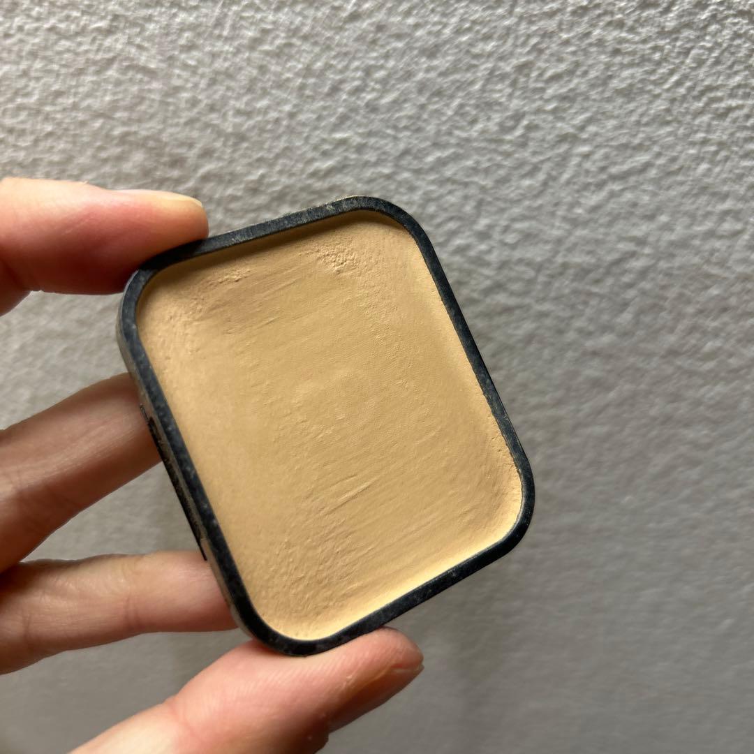 専用　clé de peau BEAUTÉ タンプードルエクラⅡオークル10