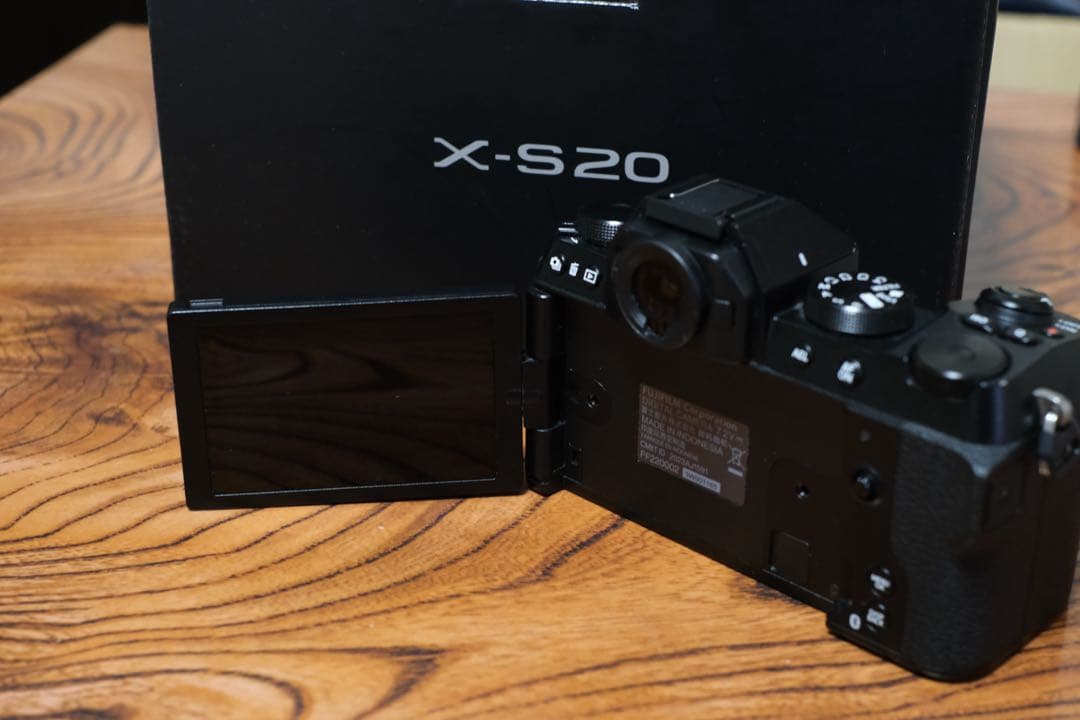 デジタルカメラ FUJIFILM X-S20