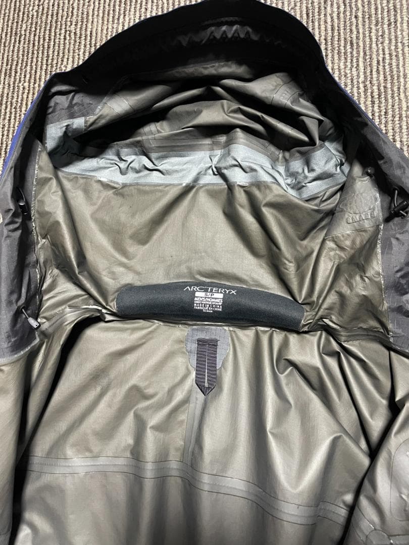 最安値 Arc’teryx beams別注 2014 金刺繍 beta sl s