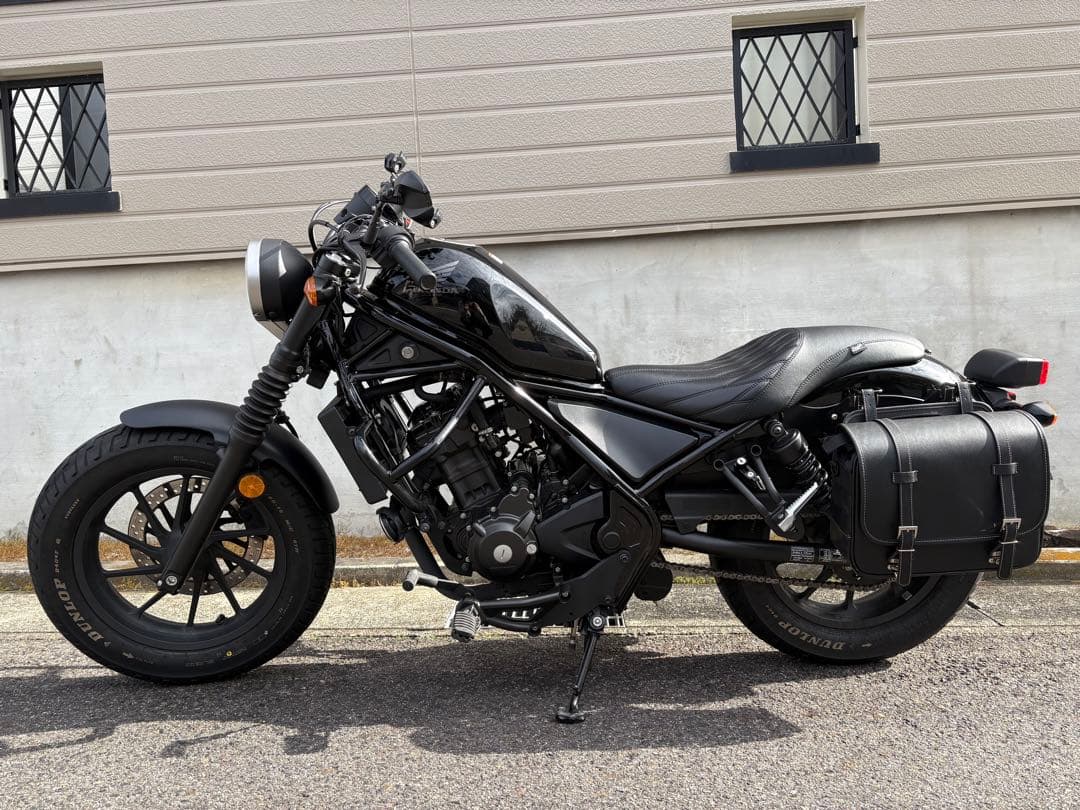 S*i様 ホンダ レブル Diabolus製 シート