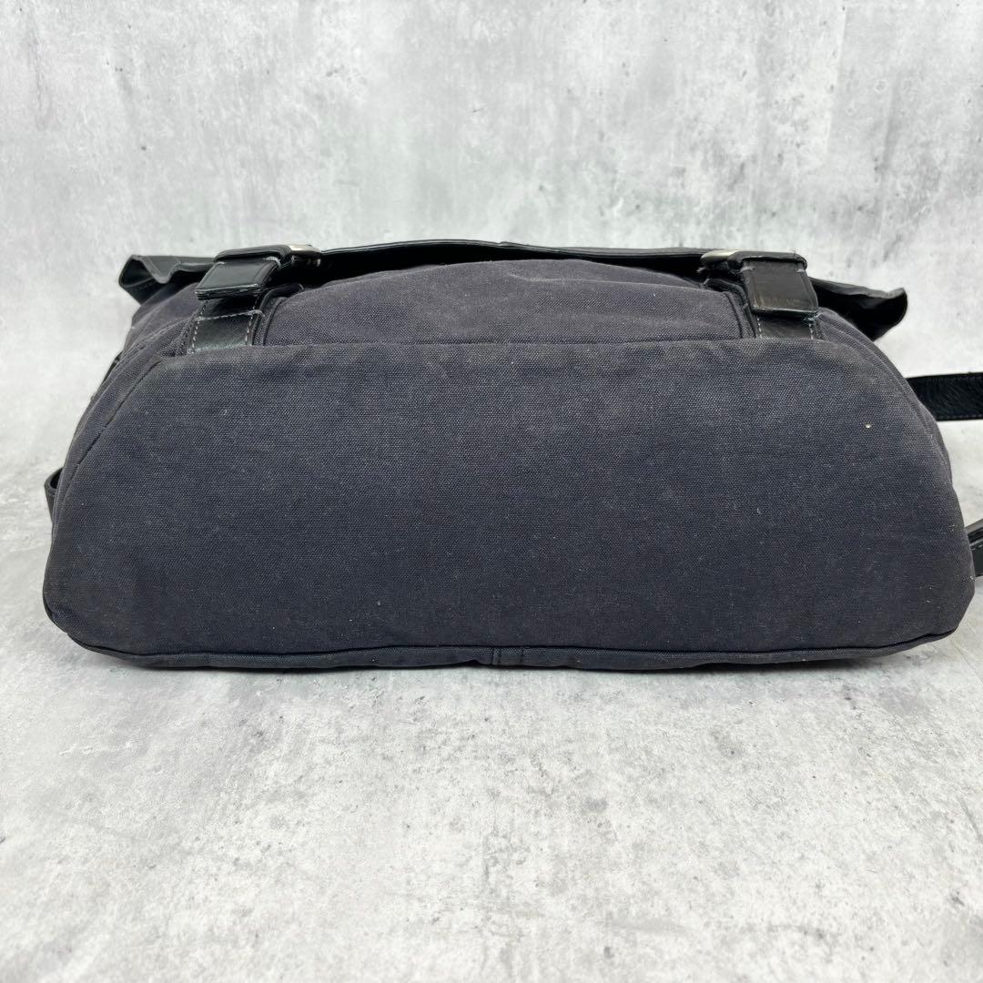 【極美品✨】 コーチ メッセンジャーバッグ ブラック ネイビー レザー 大容量