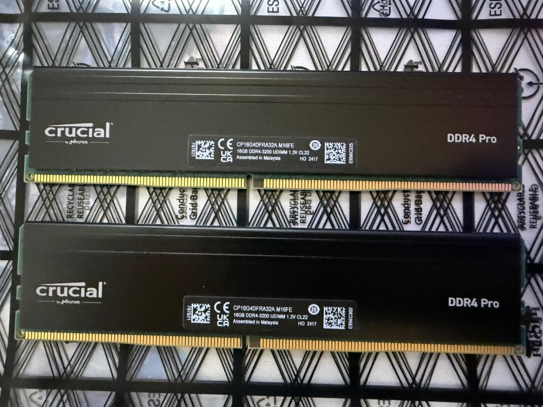 メモリー Crucial DDR4-3200 32GB CP16G4DFRA32A
