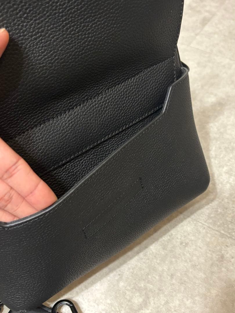 ※説明欄要確認　ブラック メッセンジャーバッグ　ショルダーバッグ