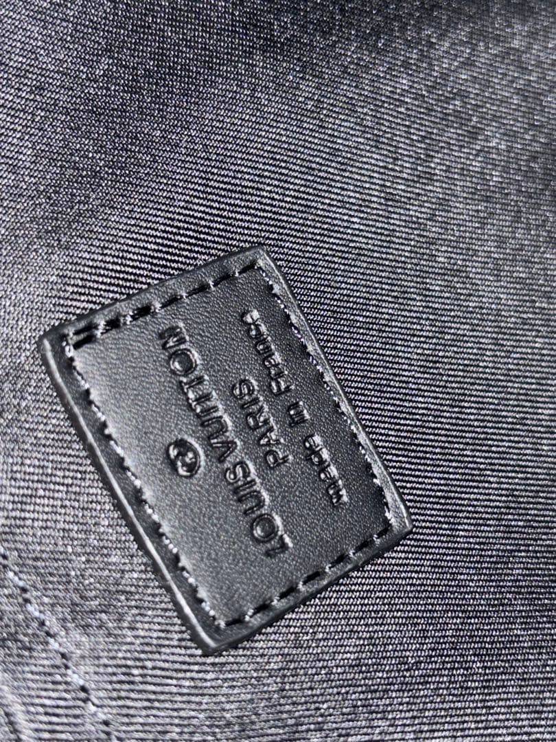 ※説明欄要確認　ブラック メッセンジャーバッグ　ショルダーバッグ