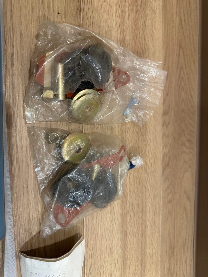 Y30 セドリック　グロリア　NEW SR SPECIAL ショックアブソーバー