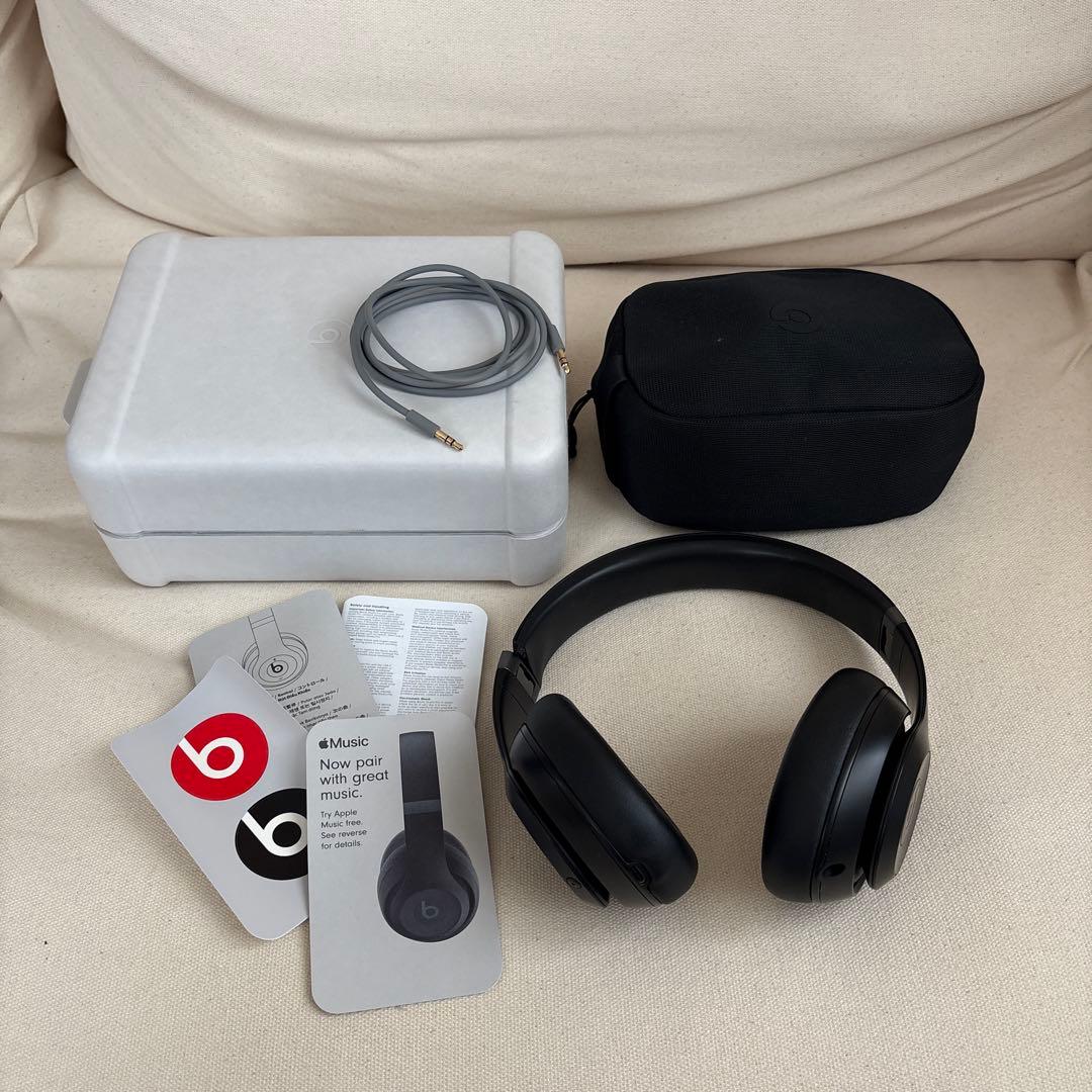 Beats Studio Pro ブラック ジャンク品 付属品完備 外箱あり