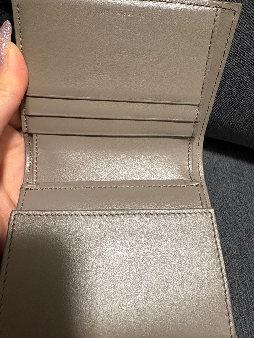 CELINE スモールフラップウォレット トリオンフ　シャイニーカーフ　スキン