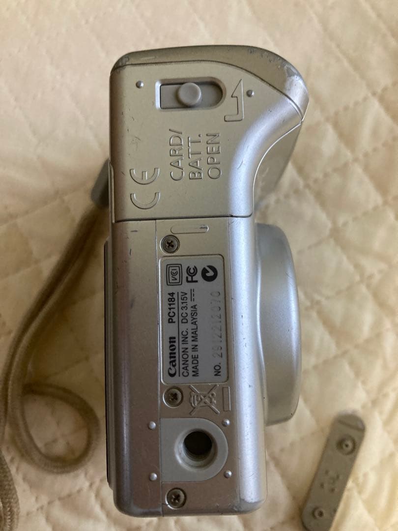 Canon PowerShot A530 デジタルカメラ