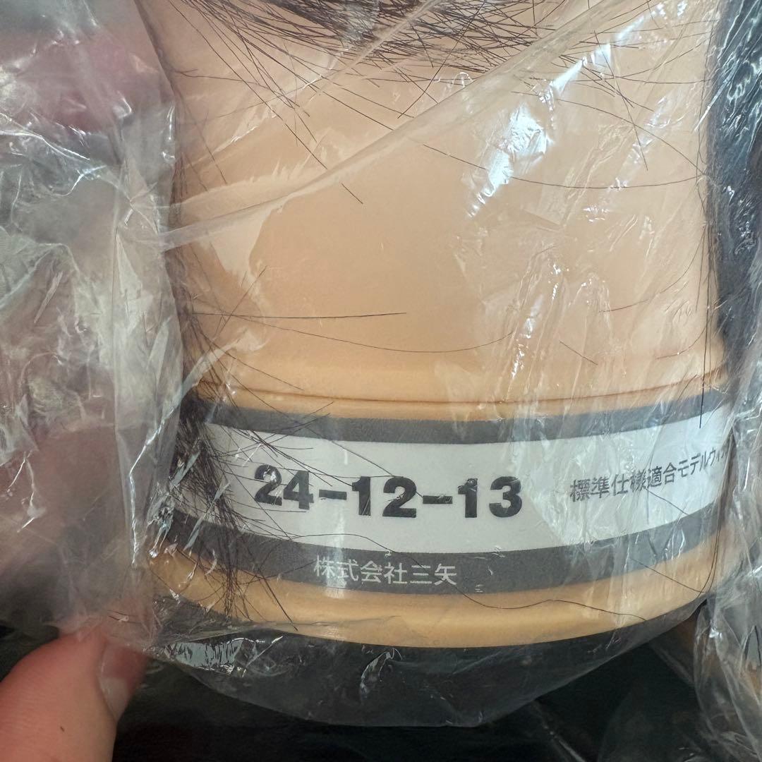 カットウィッグ練習用3体、本番用3体