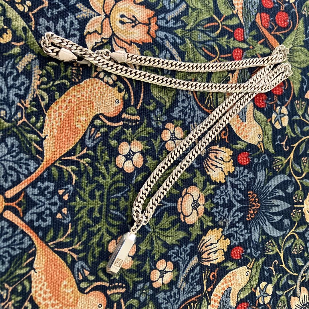 レダシルマ　ネックレス