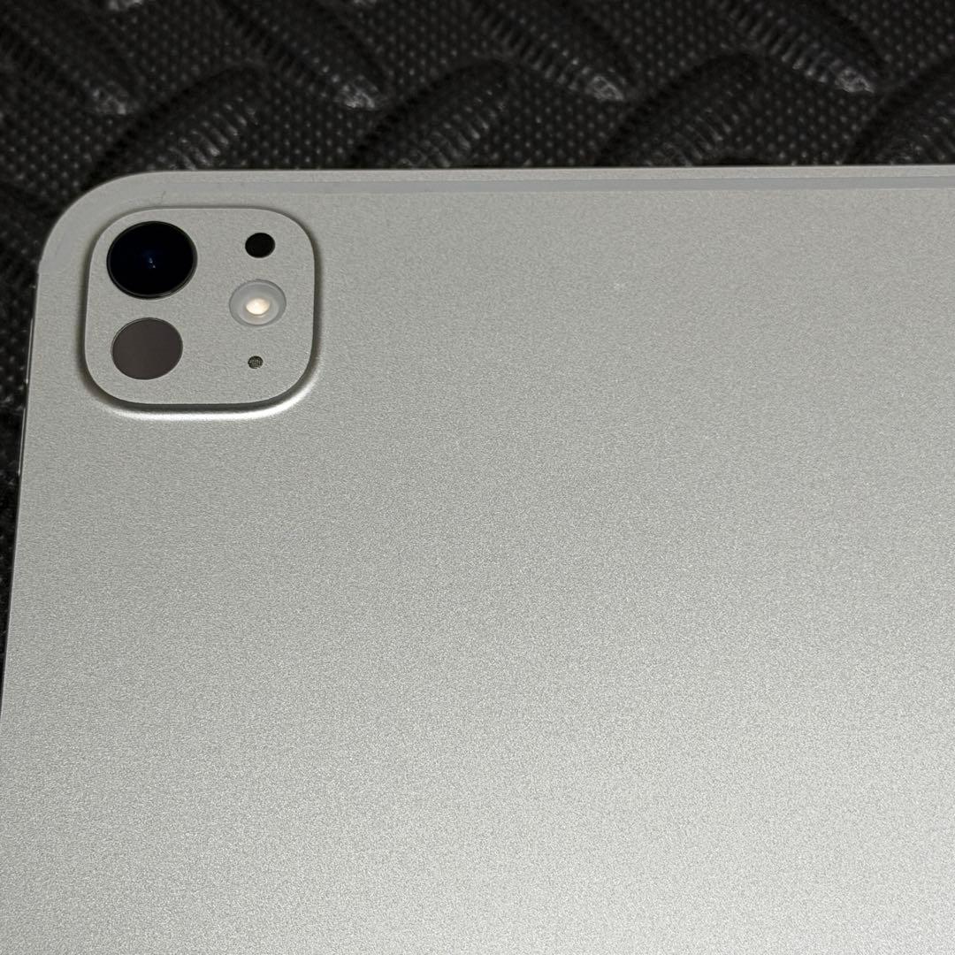 iPad Pro (M4) 11インチ (1TB Wi-Fiモデル) シルバー