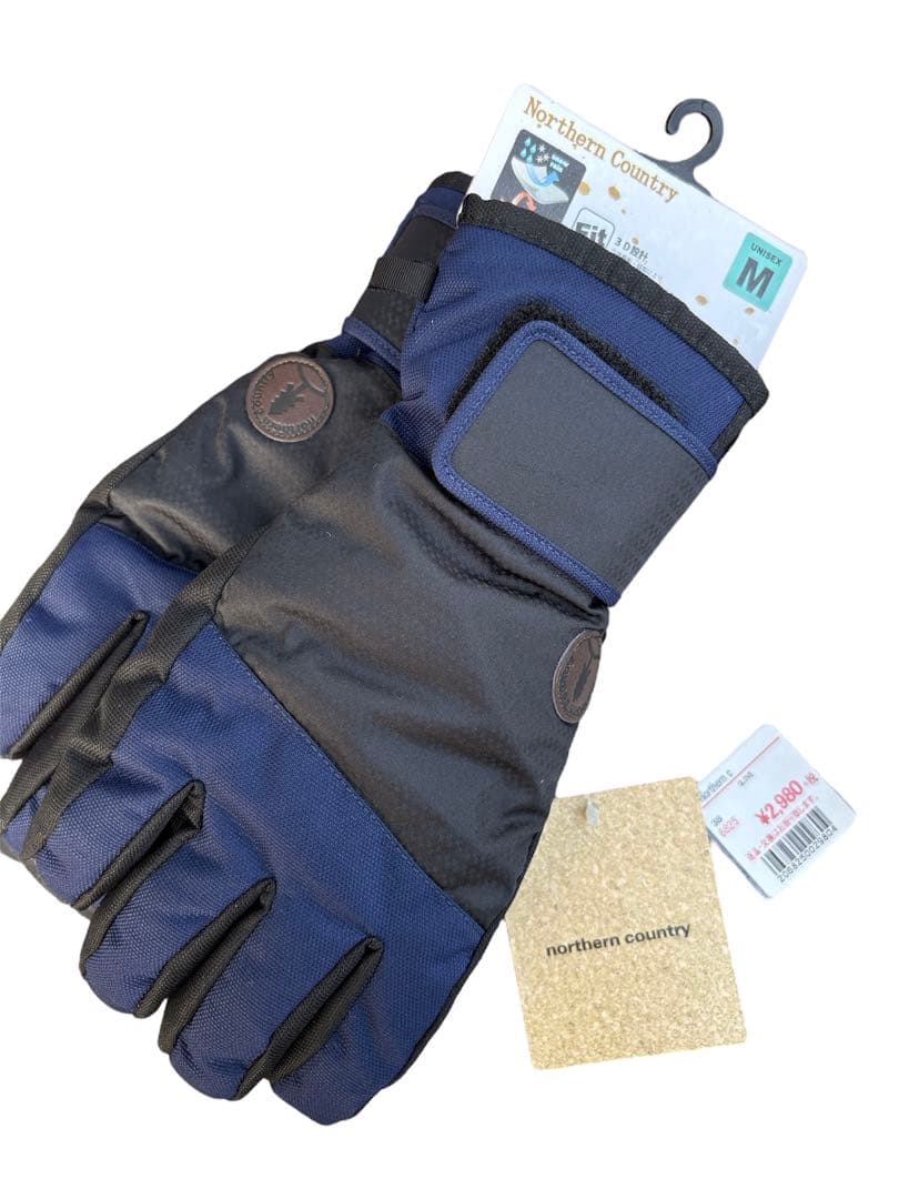 【新品】スノーボードウェアセット（ジャケット・パンツ・手袋・靴下