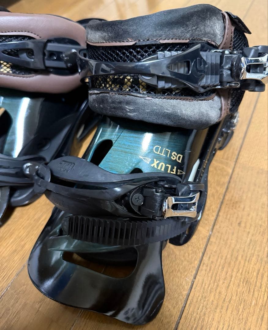 FLUX DS LTD スノーボードビンディング