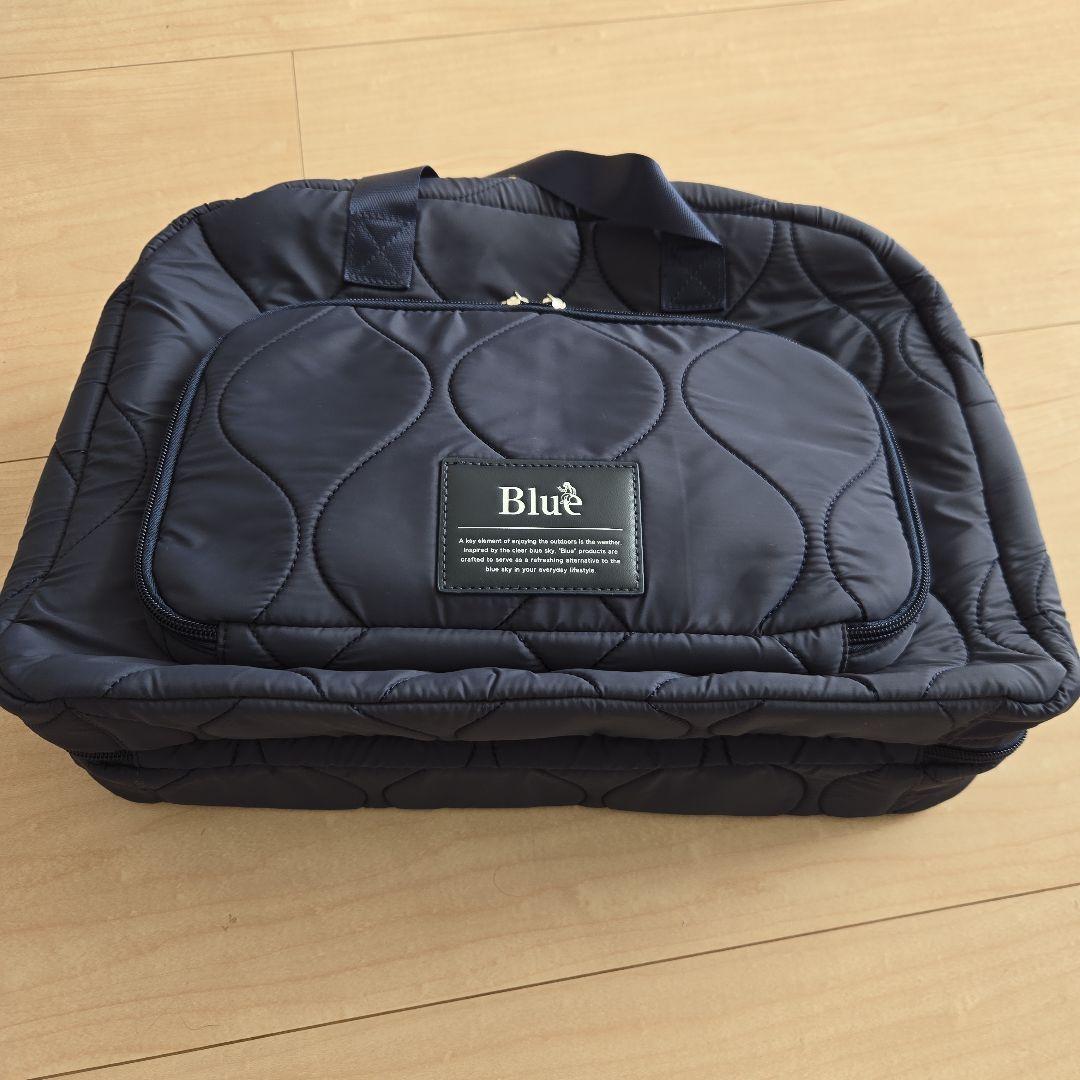 Bluetrip ネイビー キルティング スーツケースのようなボストンバッグ