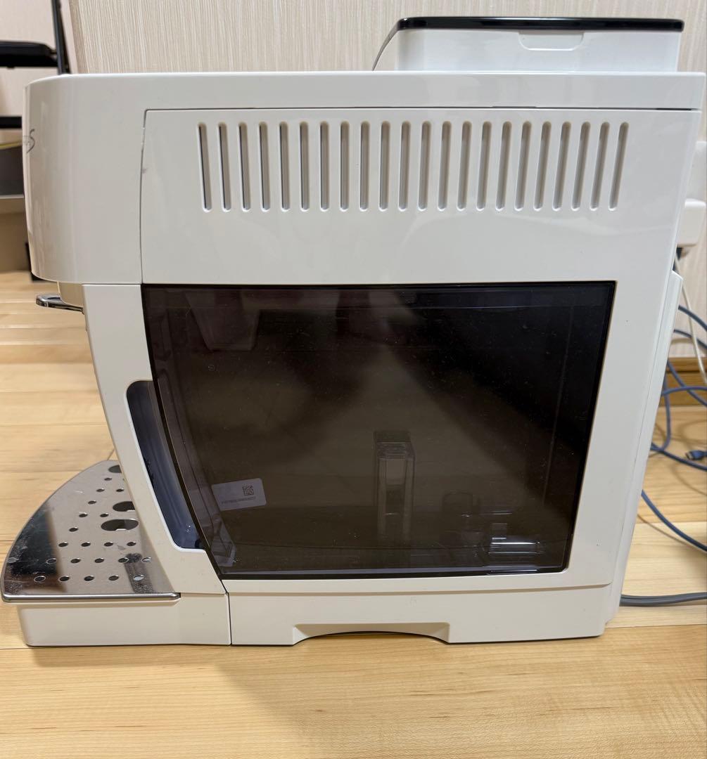 Magnifica S エスプレッソマシン ホワイト