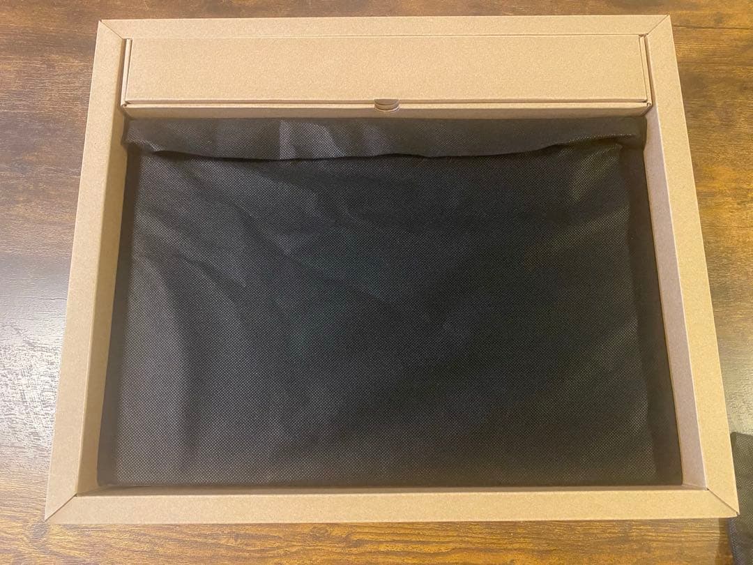 【美品】Wacom Cintiq 16 液晶ペンタブレット本体　保護フィルム付き