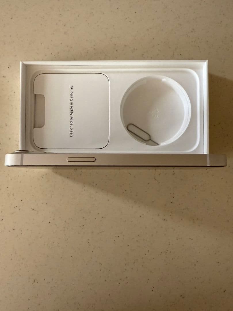 iPhone13／128GB／スターライト