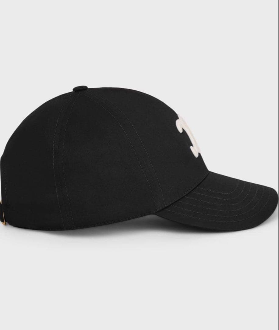 新品 CELINEセリーヌ トリオンフベースボールキャップ ブラック