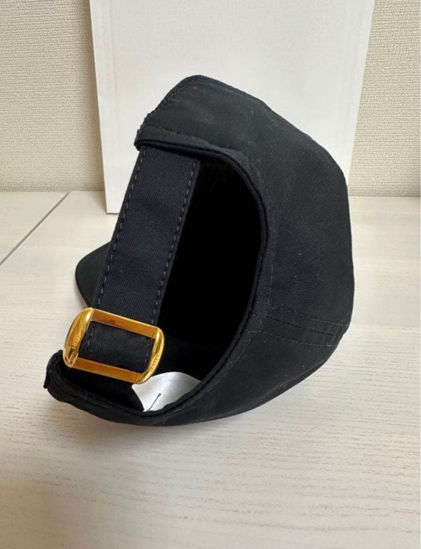 新品 CELINEセリーヌ トリオンフベースボールキャップ ブラック