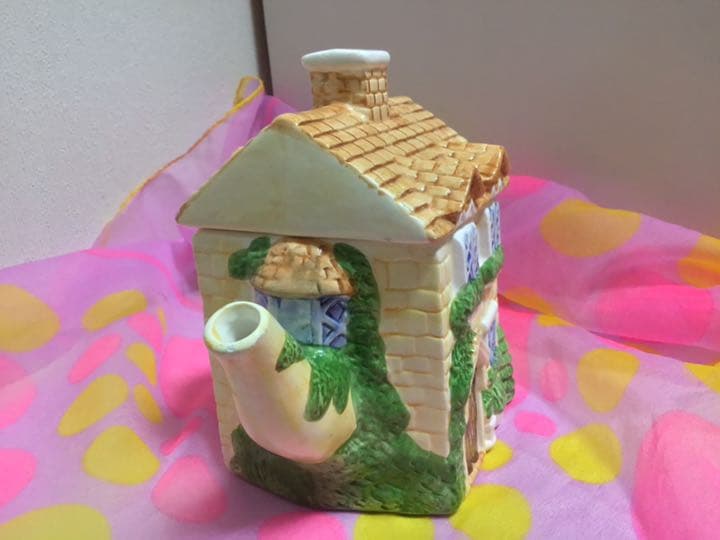 Heritage Mint ヴィンテージ　ティーポット 80’S お家